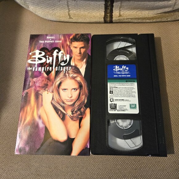 Buffy the Vampire Slayer TV Show VHS 3 Tape Set 6 Episodes - Picture 14 of 16